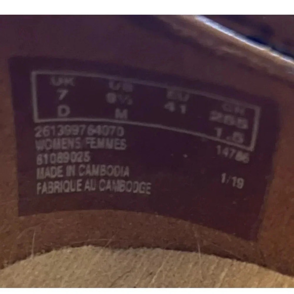 CLARKS WOMEN'S GRACELIN MAZE LOAFER FLAT LEATHER TAN CUSHION SIZE 9.5 - Picture 9 of 11